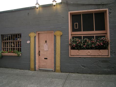 pink door restaurant seattle|pink door reservation.